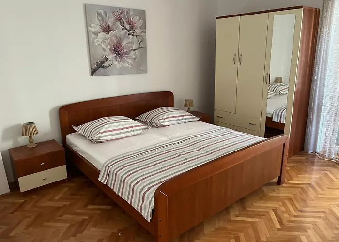 Mucic Apartments